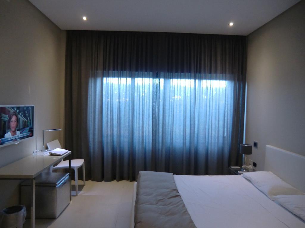 B&Beach Cagliari Guest House Kamer foto